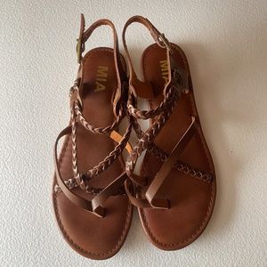 🍀MIA Braided Thong Sandals Size 7🍀